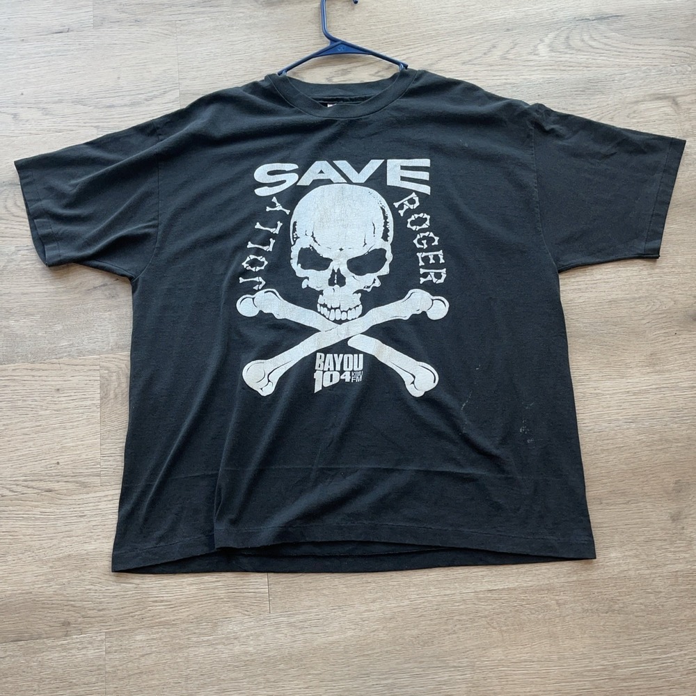 Rare Vintage 90s Bayou 104 FM KRBU Radio Save Jolly Roger Pirate Skull T-Shirt